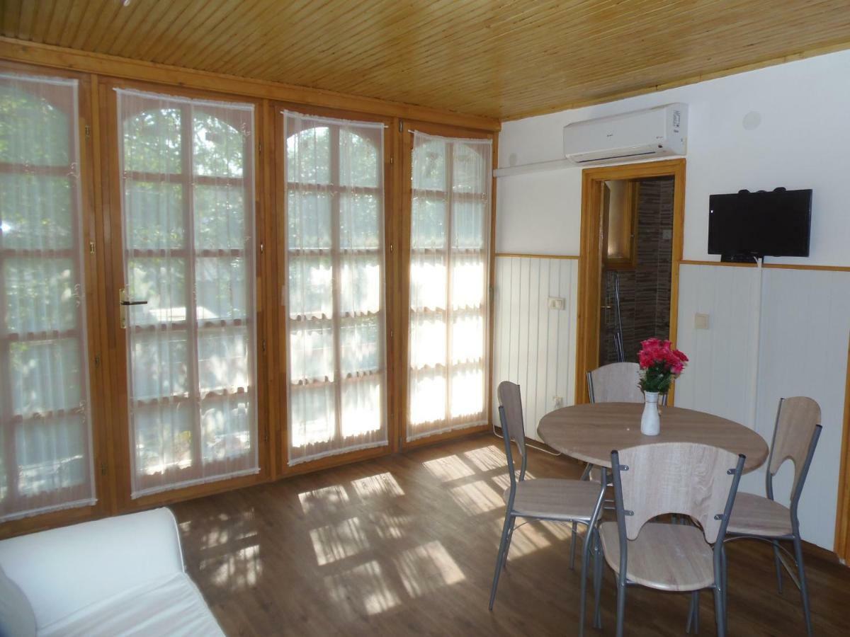 Hovirag Apartman 2 Hajdúszoboszló المظهر الخارجي الصورة